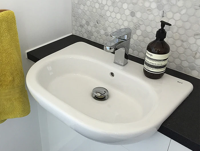 Roca Meridian-N Semi-recessed Basin